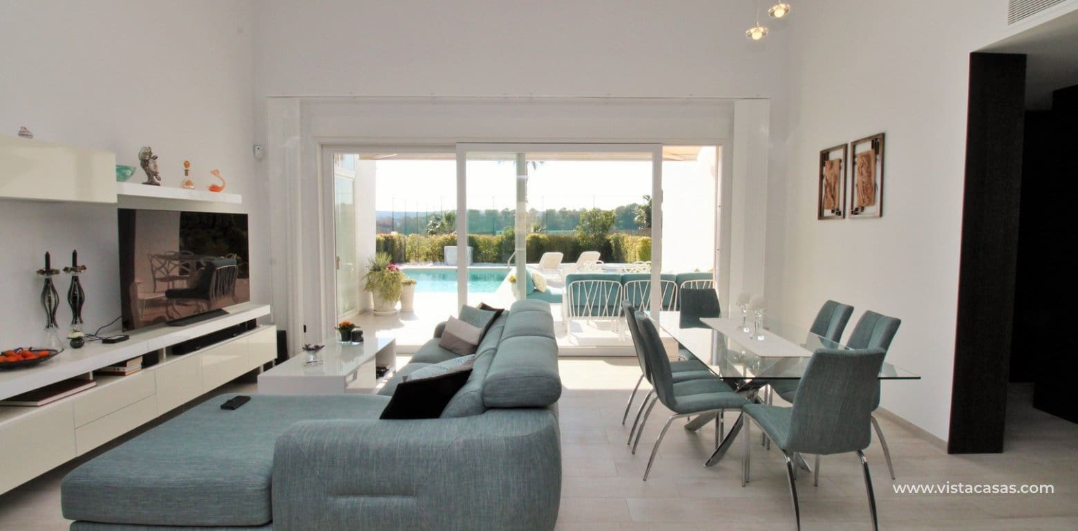 3 quarto Moradia para venda em Algorfa com piscina - 599 900 € (Ref: 8800489)