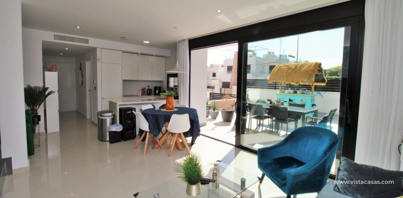 3 bedroom Villa for sale in Villamartin with pool - € 405,000 (Ref: 8802579)