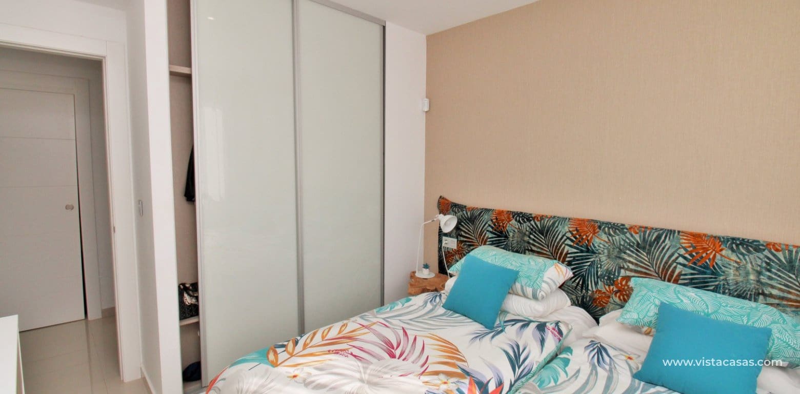 3 bedroom Villa for sale in Villamartin with pool - € 405,000 (Ref: 8802579)