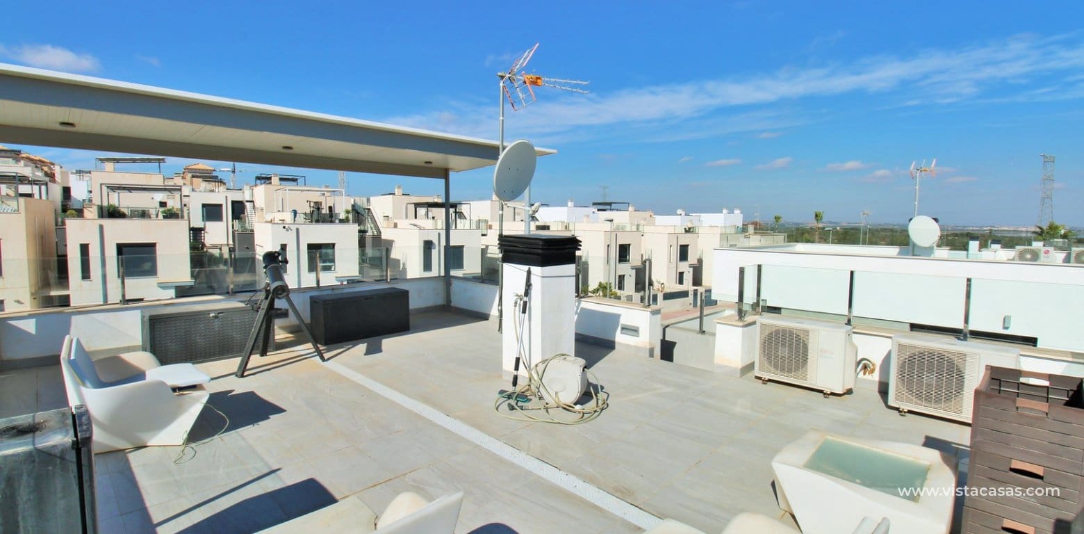 3 bedroom Villa for sale in Villamartin with pool - € 405,000 (Ref: 8802579)