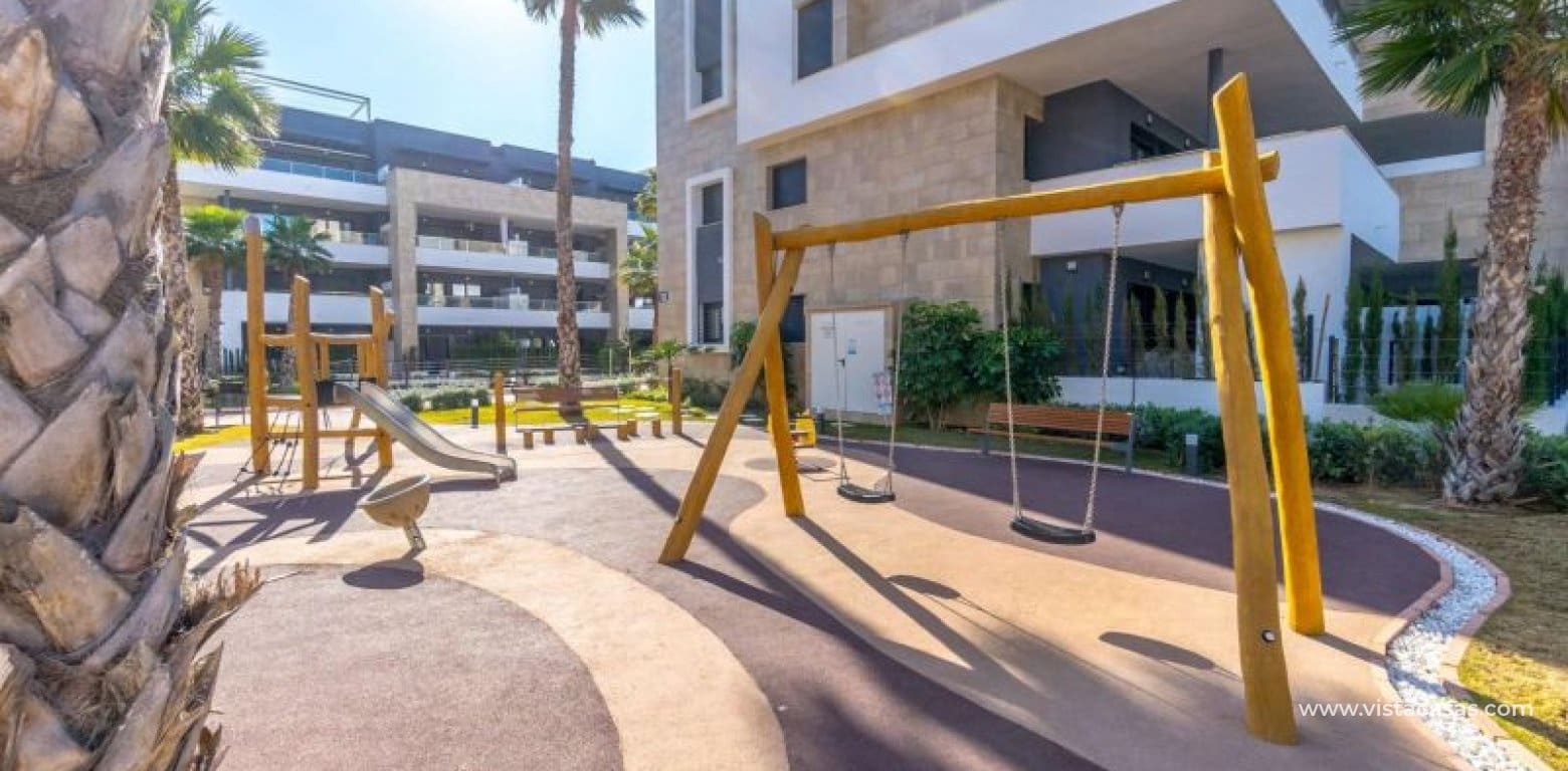 4 bedroom Apartment for sale in Playa Flamenca - € 829,700 (Ref: 8814864)