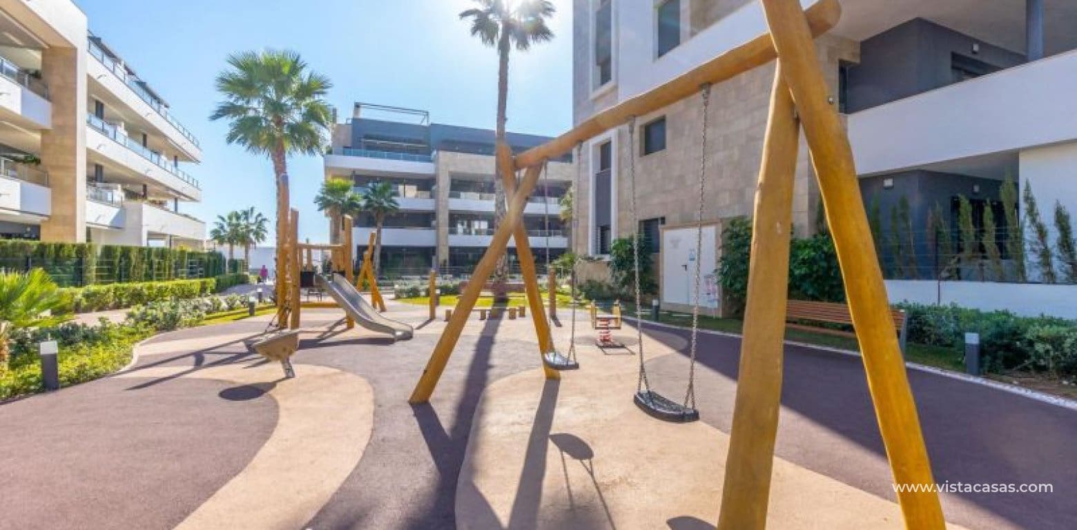 4 bedroom Apartment for sale in Playa Flamenca - € 829,700 (Ref: 8814864)