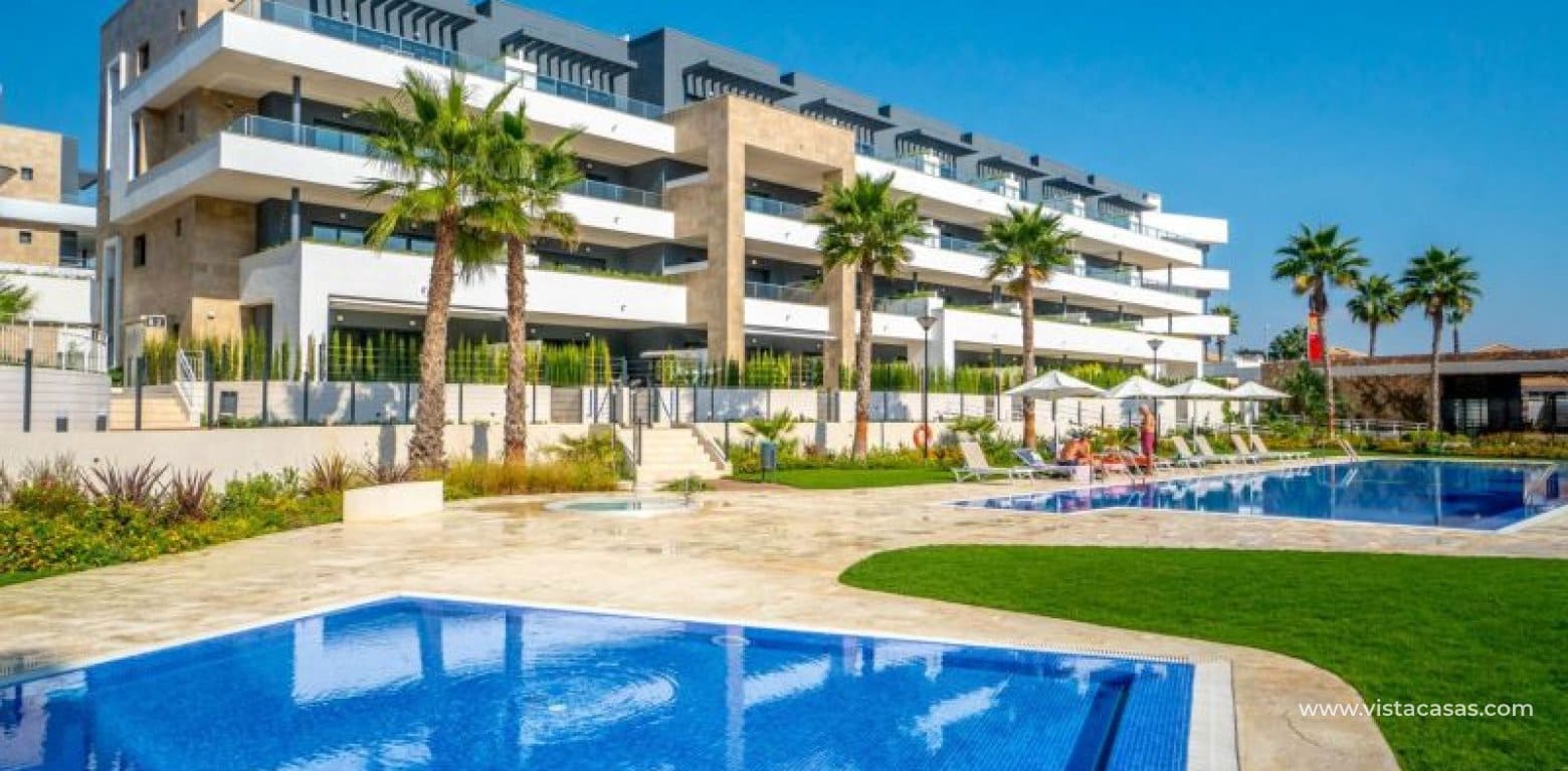 4 bedroom Apartment for sale in Playa Flamenca - € 829,700 (Ref: 8814864)