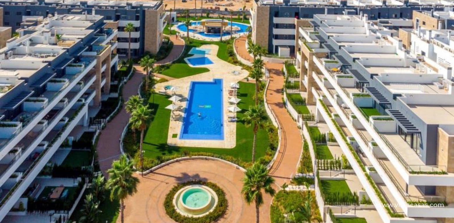 4 bedroom Apartment for sale in Playa Flamenca - € 829,700 (Ref: 8814864)