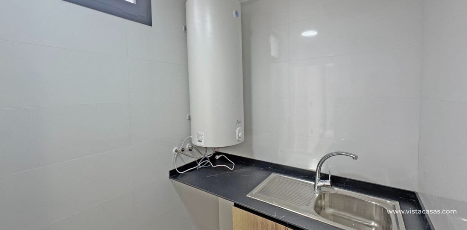 Chalet de 4 habitaciones en Los Balcones en venta - 495.000 € (Ref: 8828764)