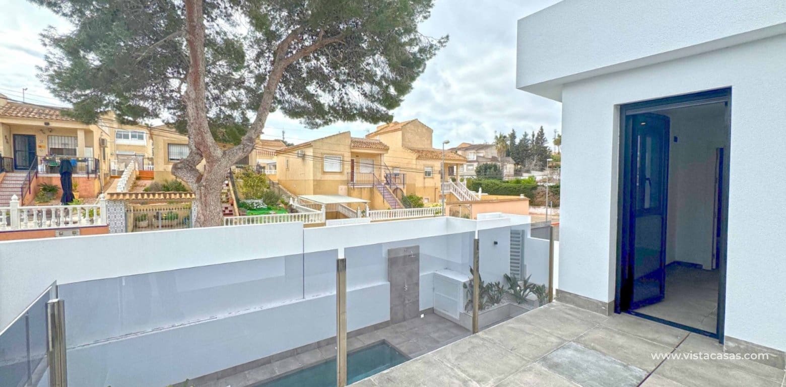 Chalet de 4 habitaciones en Los Balcones en venta - 495.000 € (Ref: 8828764)