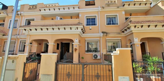 3 soveværelse Byhus til salg i Villamartin, Orihuela med swimmingpool - € 164.900 (Ref: 8895859)