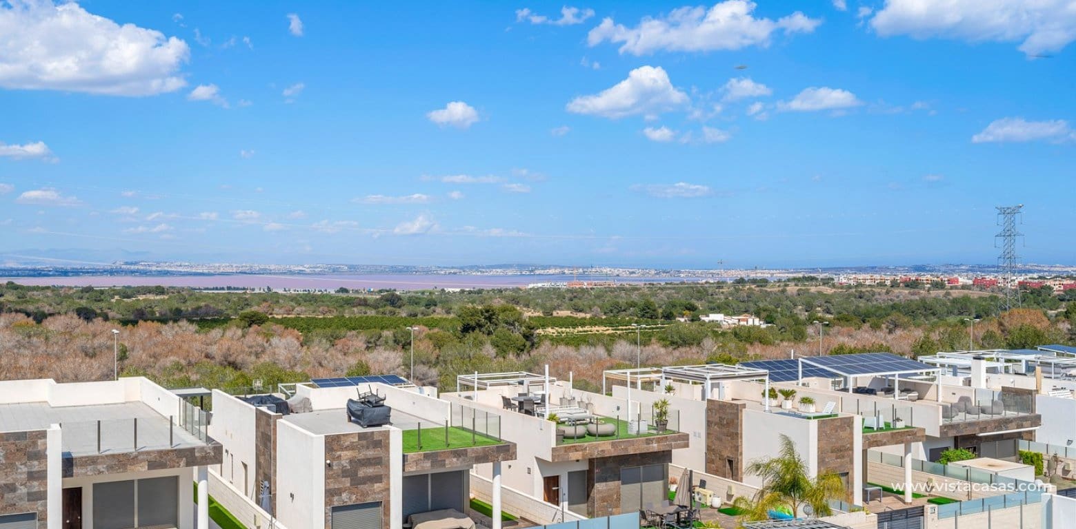 4 slaapkamer Villa te koop in Villamartin - € 449.000 (Ref: 8910241)