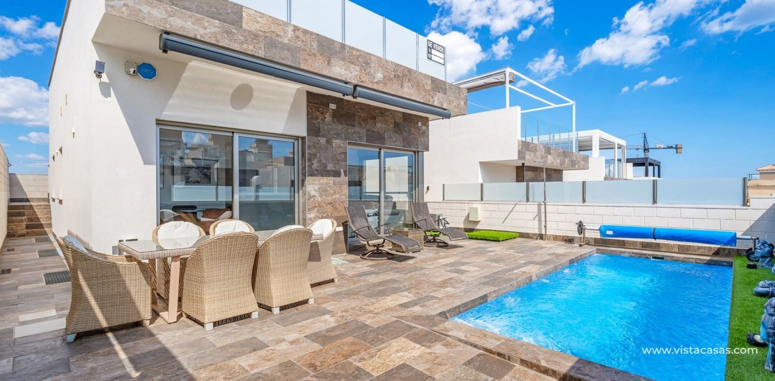 4 slaapkamer Villa te koop in Villamartin - € 449.000 (Ref: 8910241)