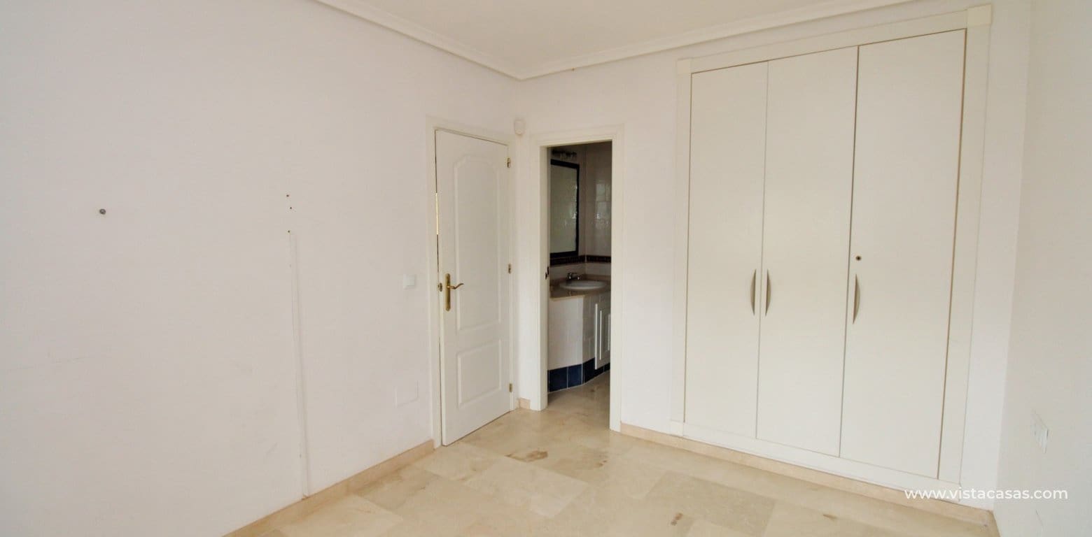 Apartamento de 2 habitaciones en Playa Flamenca en venta con piscina - 169.000 € (Ref: 8938208)