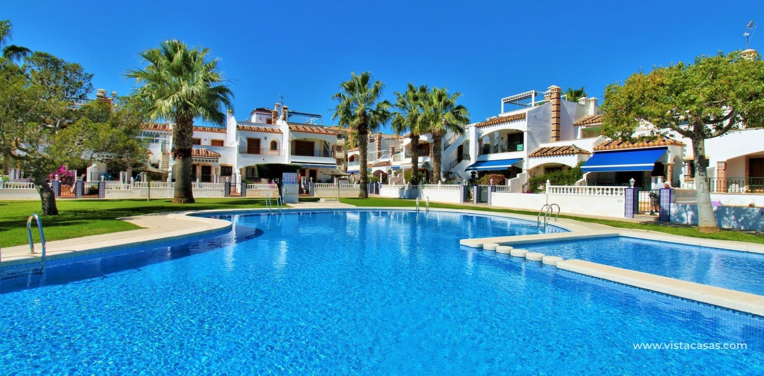 2 sovrum Lägenhet till salu i Playa Flamenca med pool - 169 000 € (Ref: 8938208)