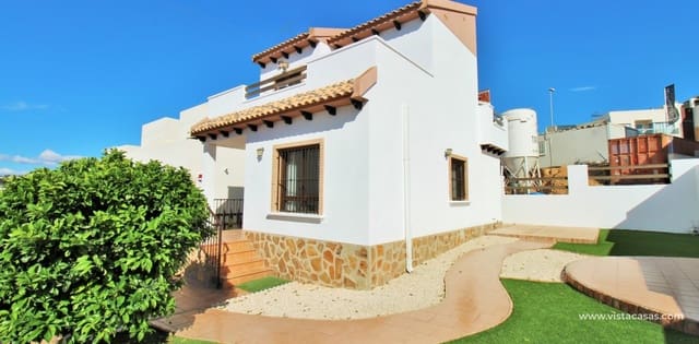 3 bedroom Villa for sale in Villamartin, Orihuela with pool - € 274,000 (Ref: 8949403)