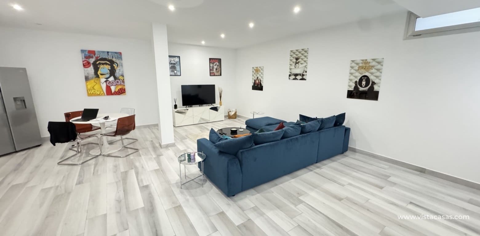 4 makuuhuone Huvila myytävänä paikassa Cabo Roig - 635 000 € (Ref: 8953121)