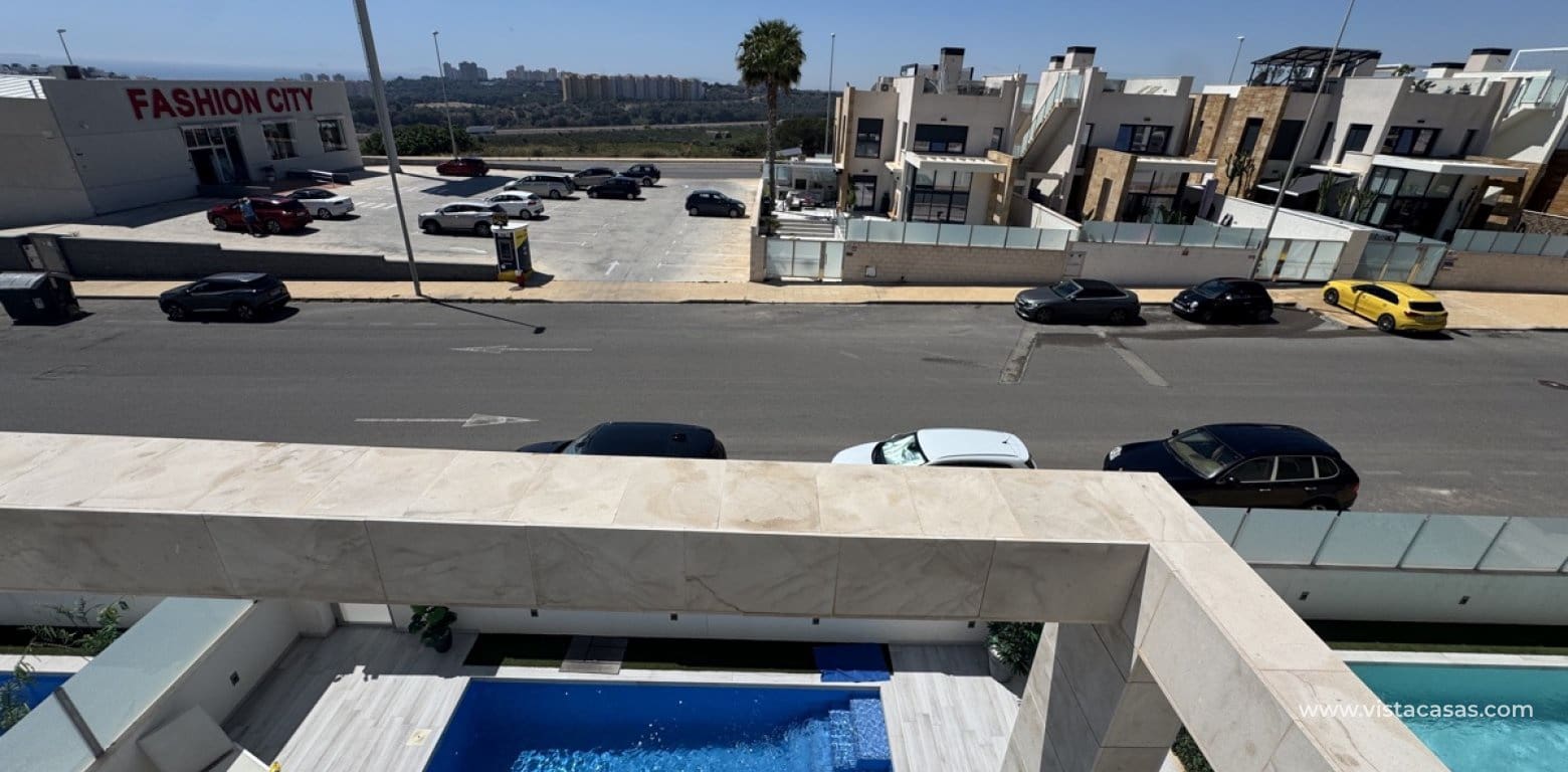 4 makuuhuone Huvila myytävänä paikassa Cabo Roig - 635 000 € (Ref: 8953121)