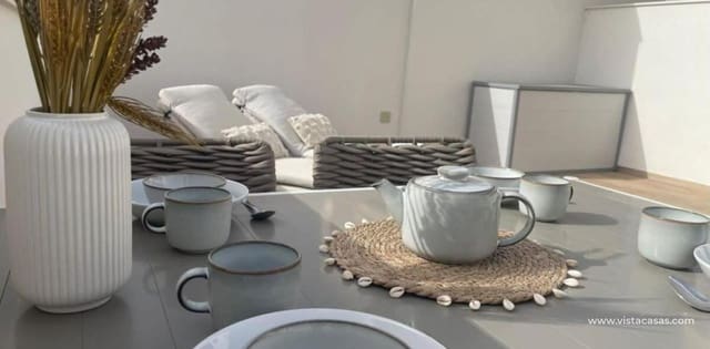 2 Zimmer Apartment zu verkaufen in Villamartin, Orihuela - 329.995 € (Ref: 8980435)