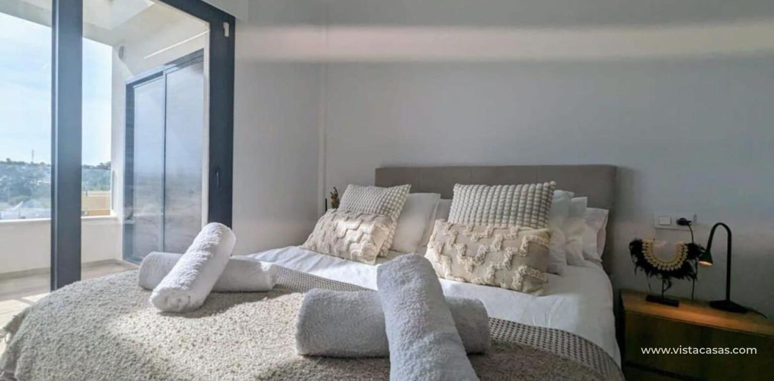 2 sypialnia Apartament na sprzedaż w Villamartin - 329 995 € (Ref: 8980435)