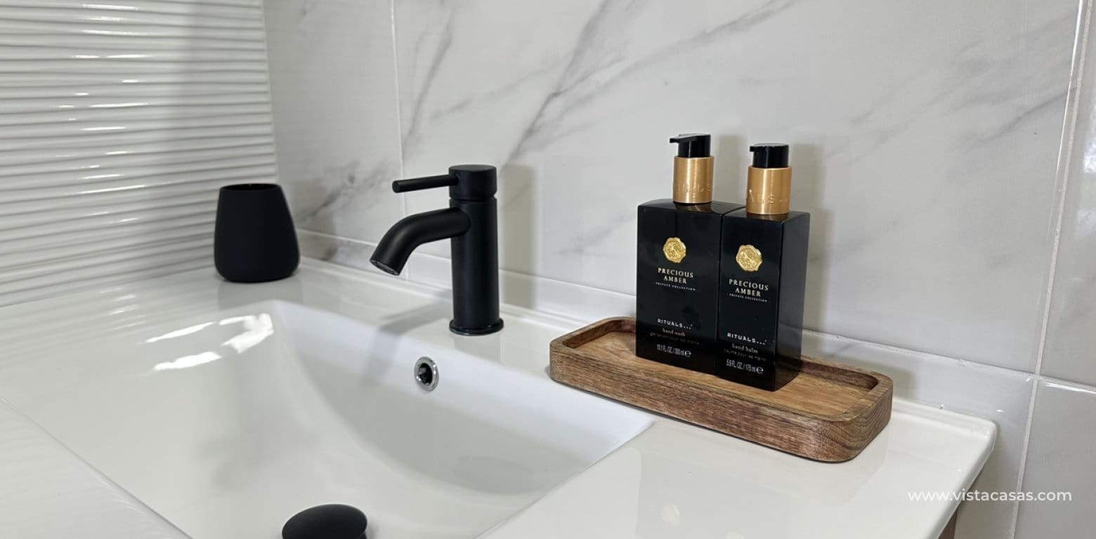 3 makuuhuone Huoneisto myytävänä paikassa Orihuela Costa - 399 000 € (Ref: 8981831)