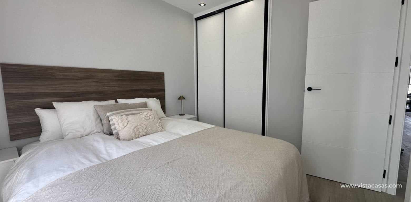 3 makuuhuone Huoneisto myytävänä paikassa Orihuela Costa - 399 000 € (Ref: 8981831)