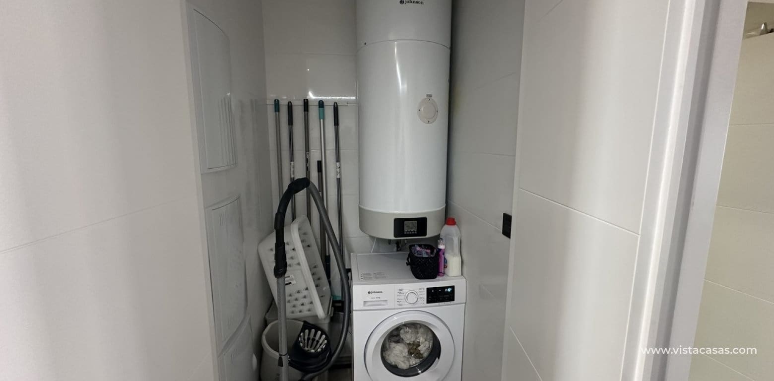 3 makuuhuone Huoneisto myytävänä paikassa Orihuela Costa - 399 000 € (Ref: 8981831)