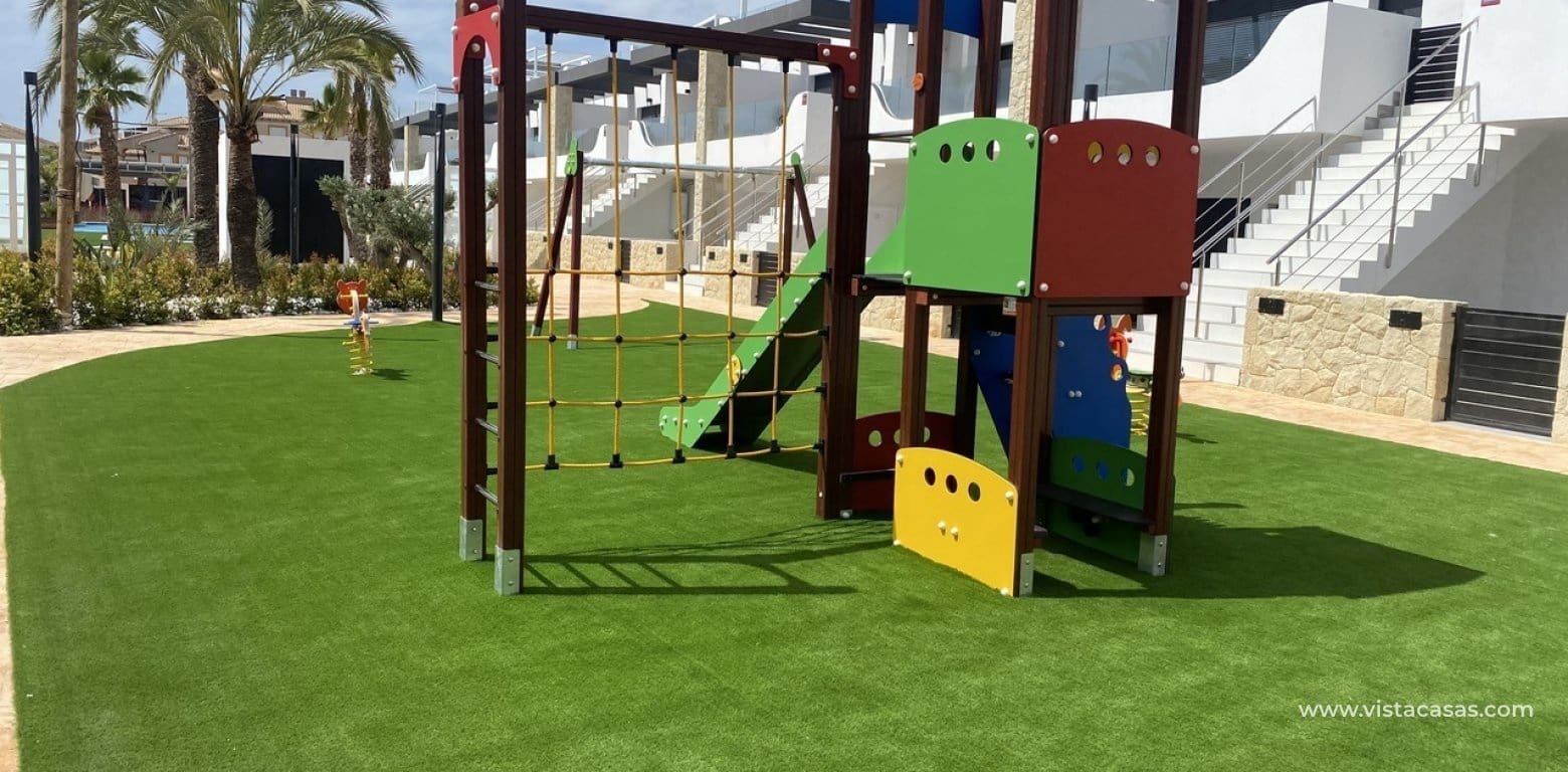 3 makuuhuone Huoneisto myytävänä paikassa Orihuela Costa - 399 000 € (Ref: 8981831)