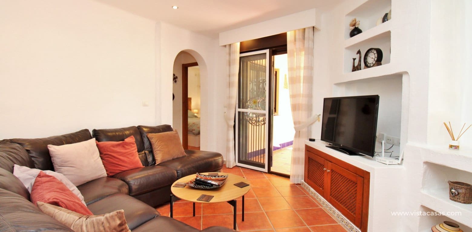 2 bedroom Apartment for sale in Punta Prima with pool - € 194,950 (Ref: 9002617)