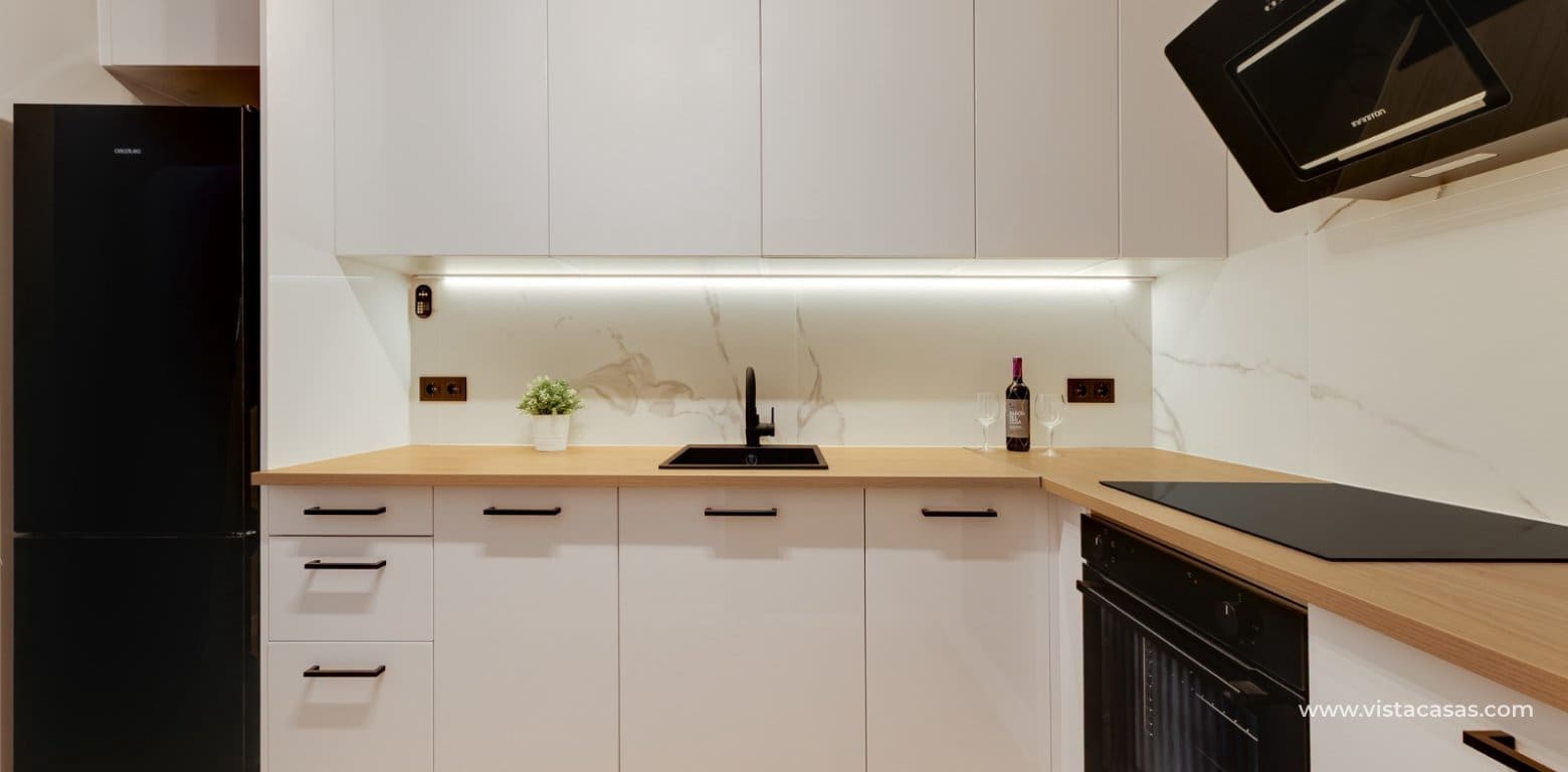 3 sypialnia Dom na sprzedaż w La Florida z basenem - 319 000 € (Ref: 9006045)