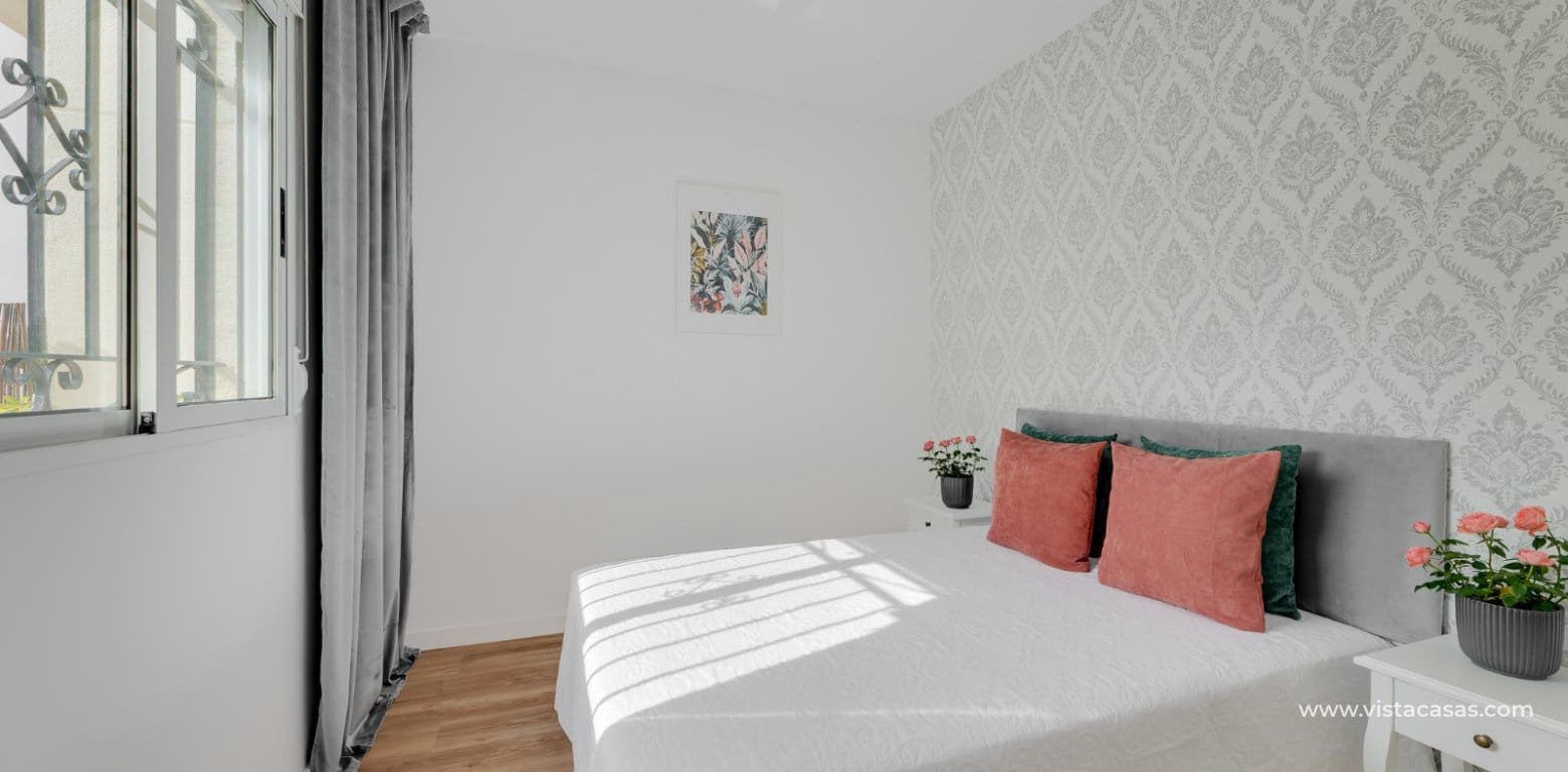 3 sypialnia Dom na sprzedaż w La Florida z basenem - 319 000 € (Ref: 9006045)