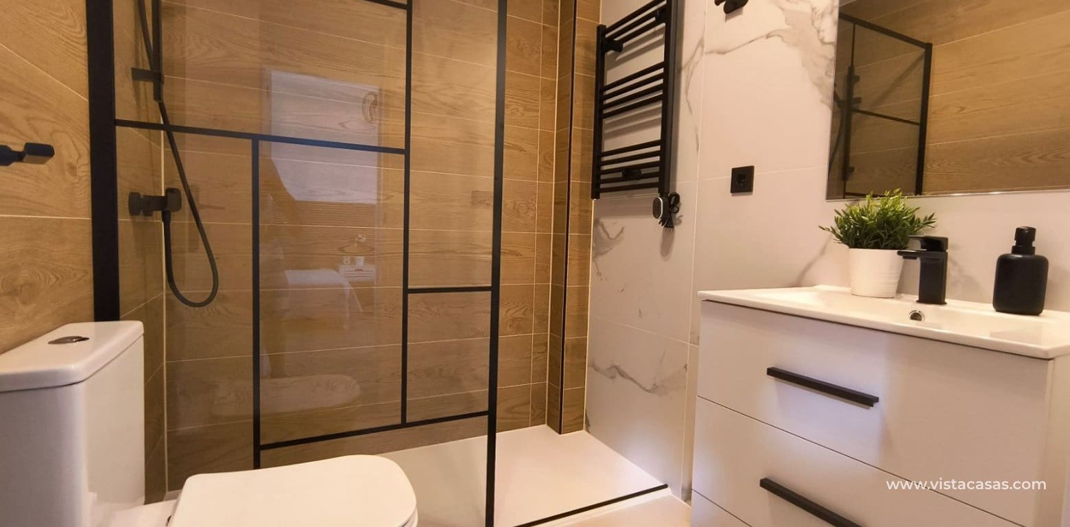 3 bedroom Townhouse for sale in La Florida with pool - € 277,900 (Ref: 9006045)