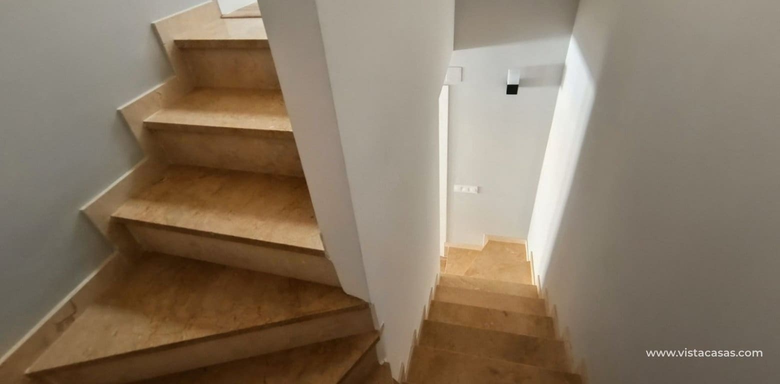 3 bedroom Townhouse for sale in La Florida with pool - € 277,900 (Ref: 9006045)