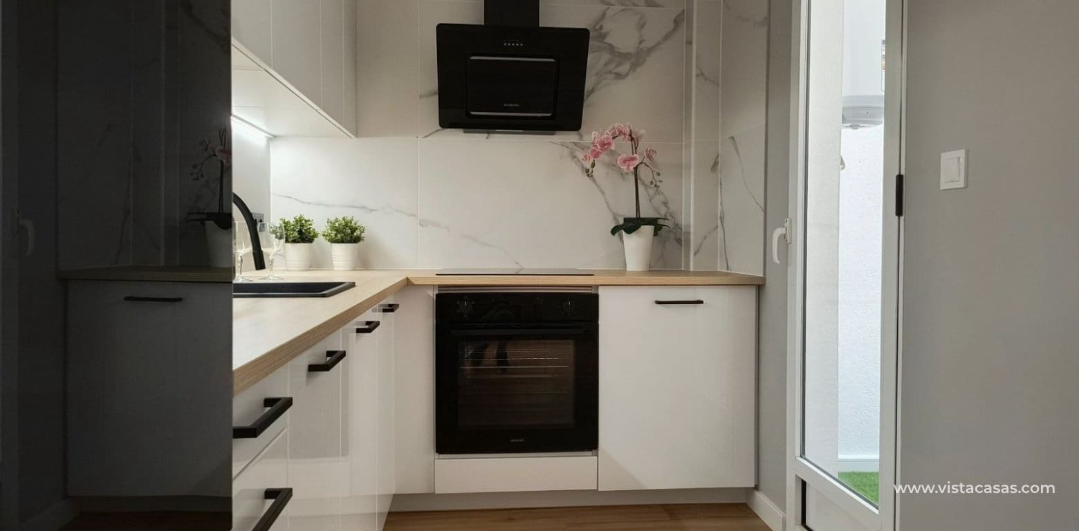 3 bedroom Townhouse for sale in La Florida with pool - € 277,900 (Ref: 9006045)