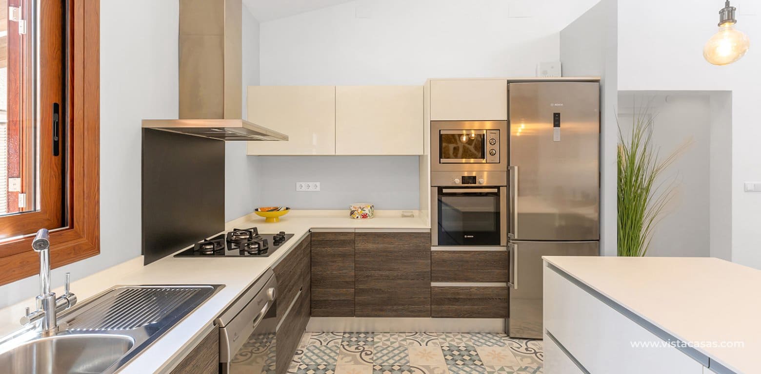 4 sovrum Villa till salu i Orihuela Costa - 749 900 € (Ref: 9018732)