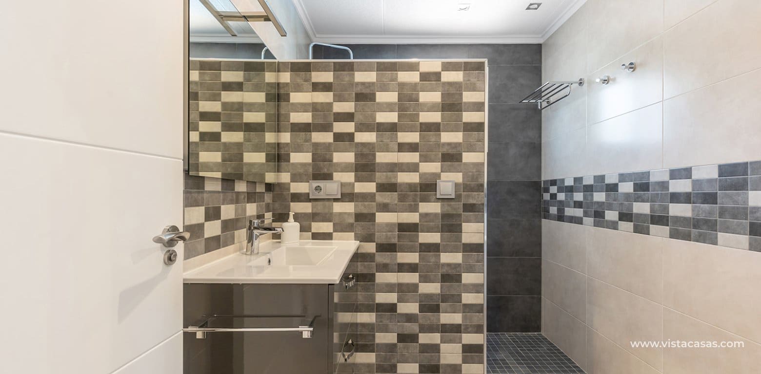 4 sovrum Villa till salu i Orihuela Costa - 749 900 € (Ref: 9018732)