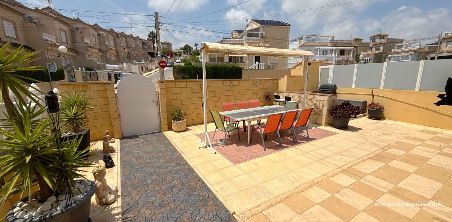 4 bedroom Apartment for sale in Villamartin - € 189,950 (Ref: 9037043)