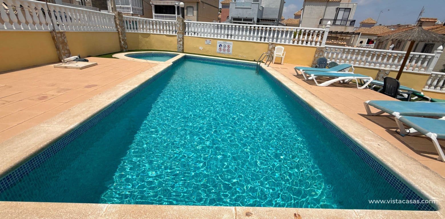 4 bedroom Apartment for sale in Villamartin - € 189,950 (Ref: 9037043)