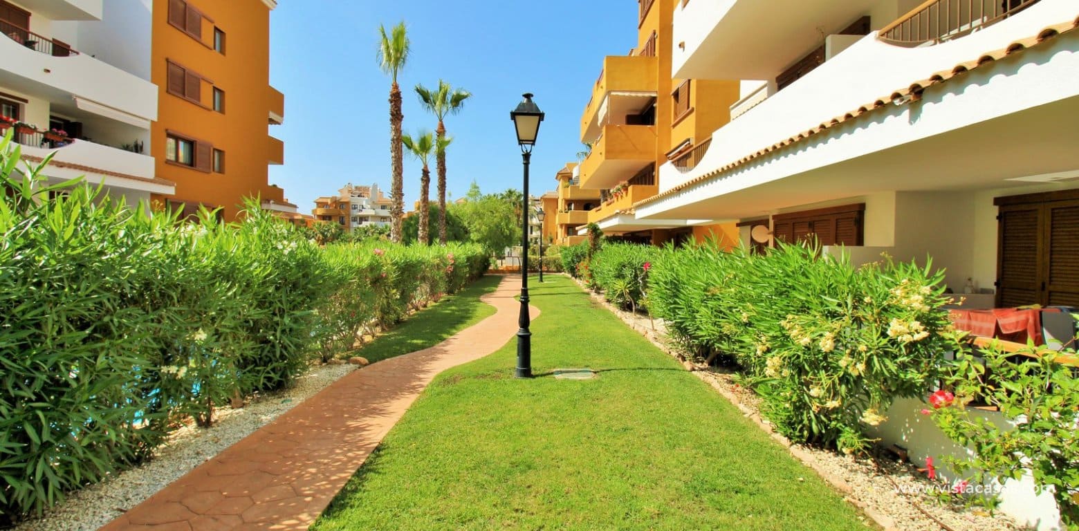 2 bedroom Apartment for sale in Punta Prima with pool - € 245,000 (Ref: 9041223)