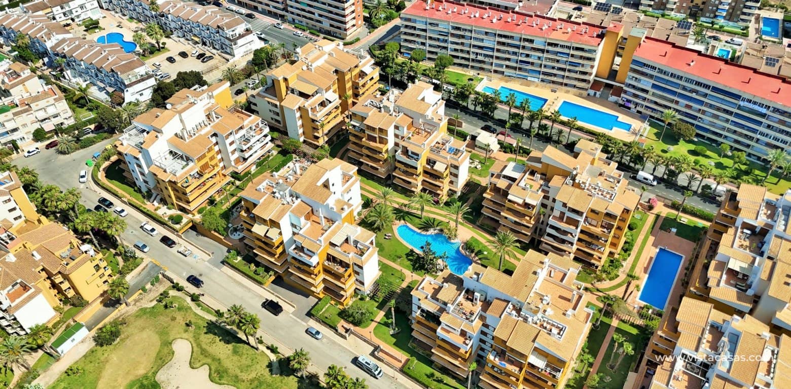 2 bedroom Apartment for sale in Punta Prima with pool - € 245,000 (Ref: 9041223)