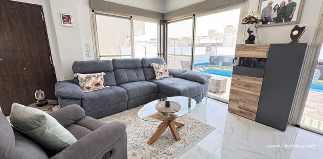 4 quarto Moradia para venda em Villamartin, Orihuela - 450 000 € (Ref: 9041580)