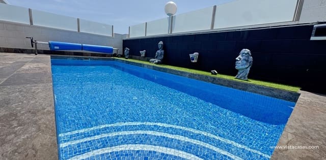 4 quarto Moradia para venda em Villamartin, Orihuela - 450 000 € (Ref: 9041580)