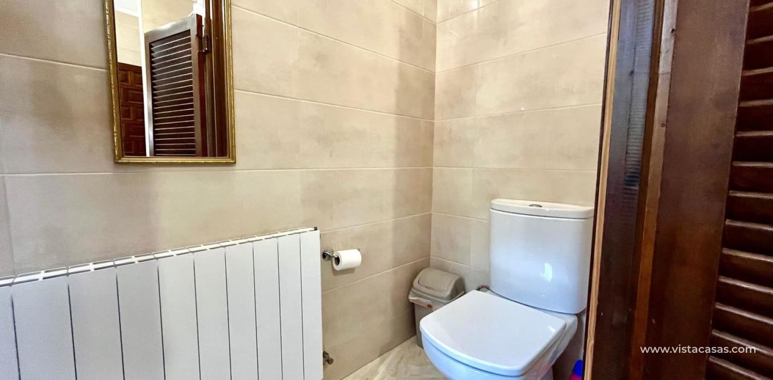 4 bedroom Villa for sale in Villamartin - € 810,000 (Ref: 9043793)