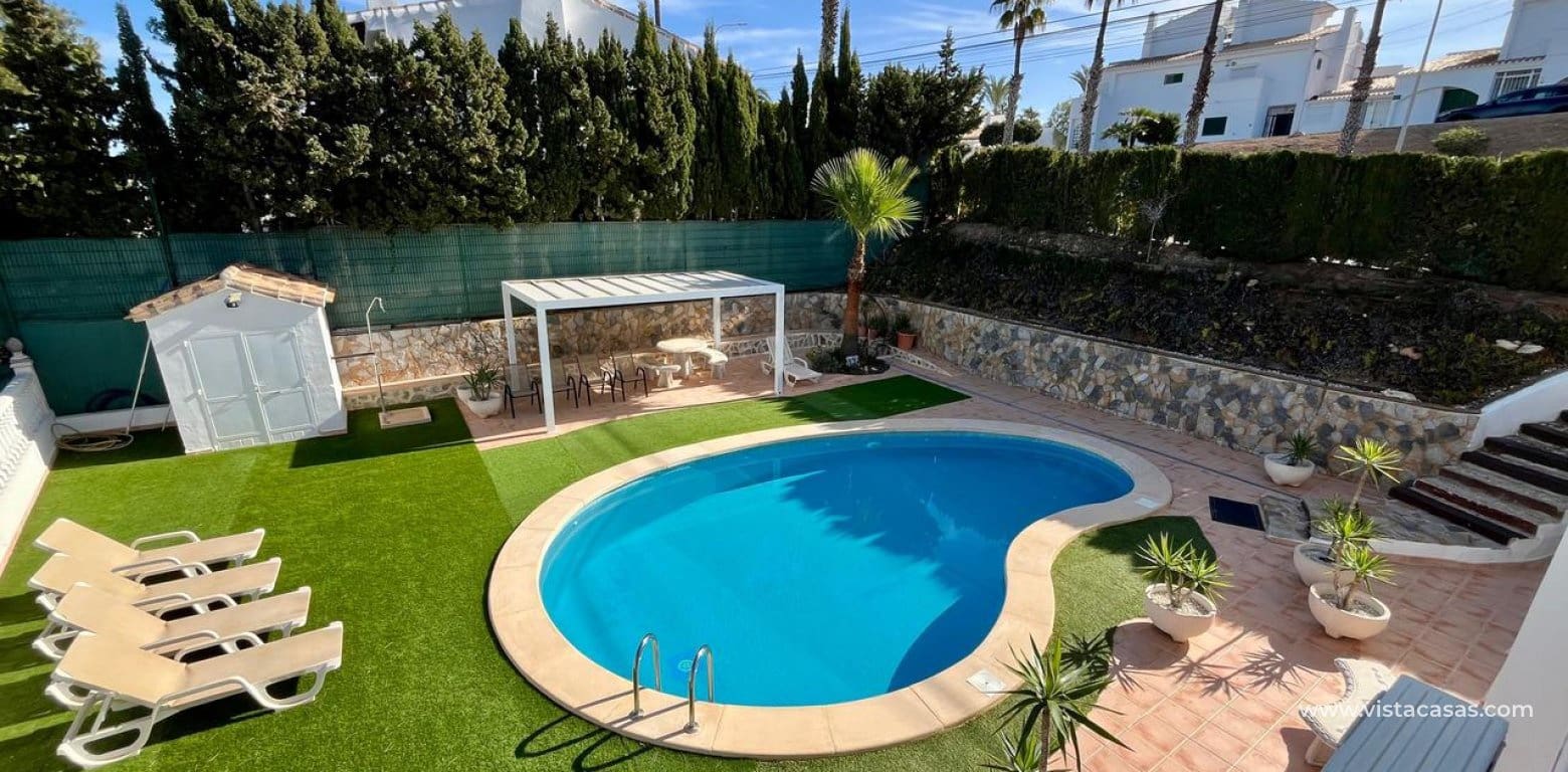 4 bedroom Villa for sale in Villamartin - € 810,000 (Ref: 9043793)