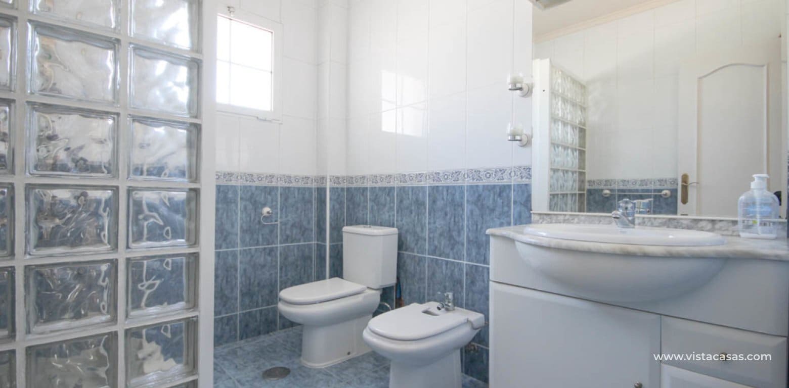 5 soverom Villa til salgs i La Zenia - € 600 000 (Ref: 9057003)