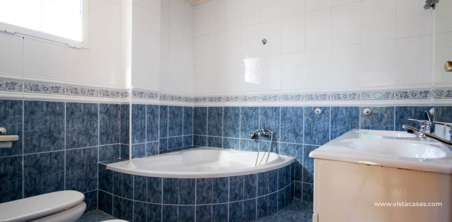 5 soverom Villa til salgs i La Zenia - € 600 000 (Ref: 9057003)