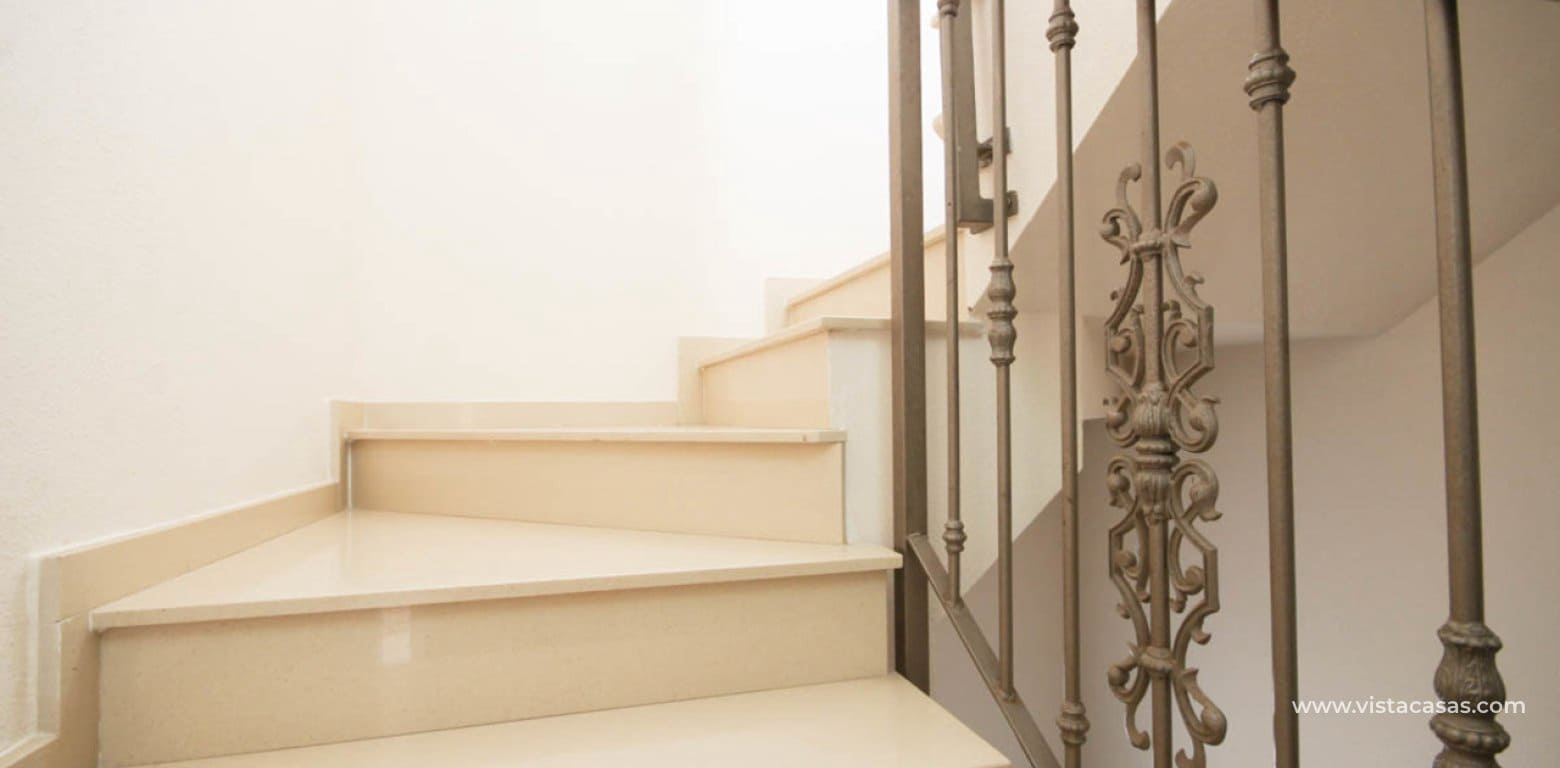 5 soverom Villa til salgs i La Zenia - € 600 000 (Ref: 9057003)