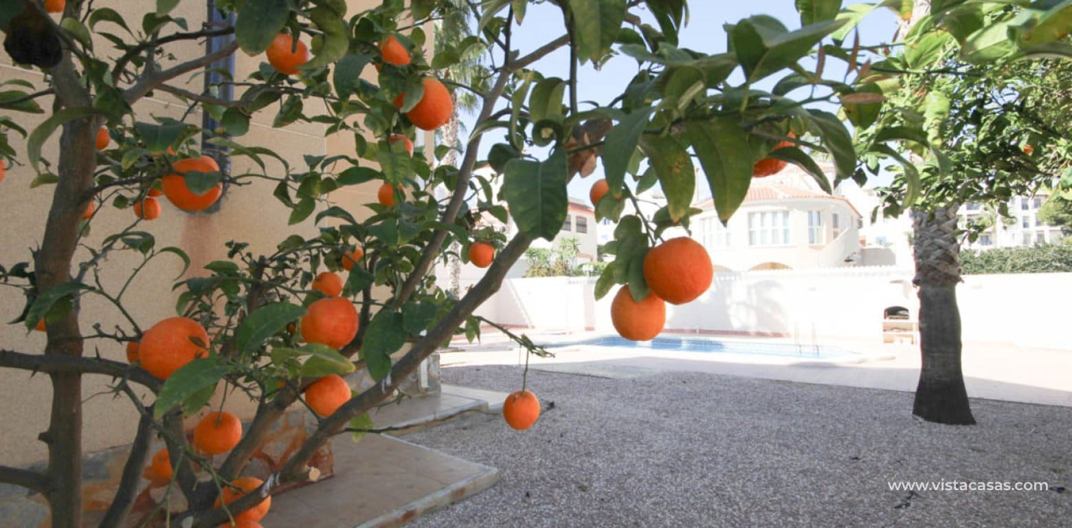 5 soverom Villa til salgs i La Zenia - € 600 000 (Ref: 9057003)