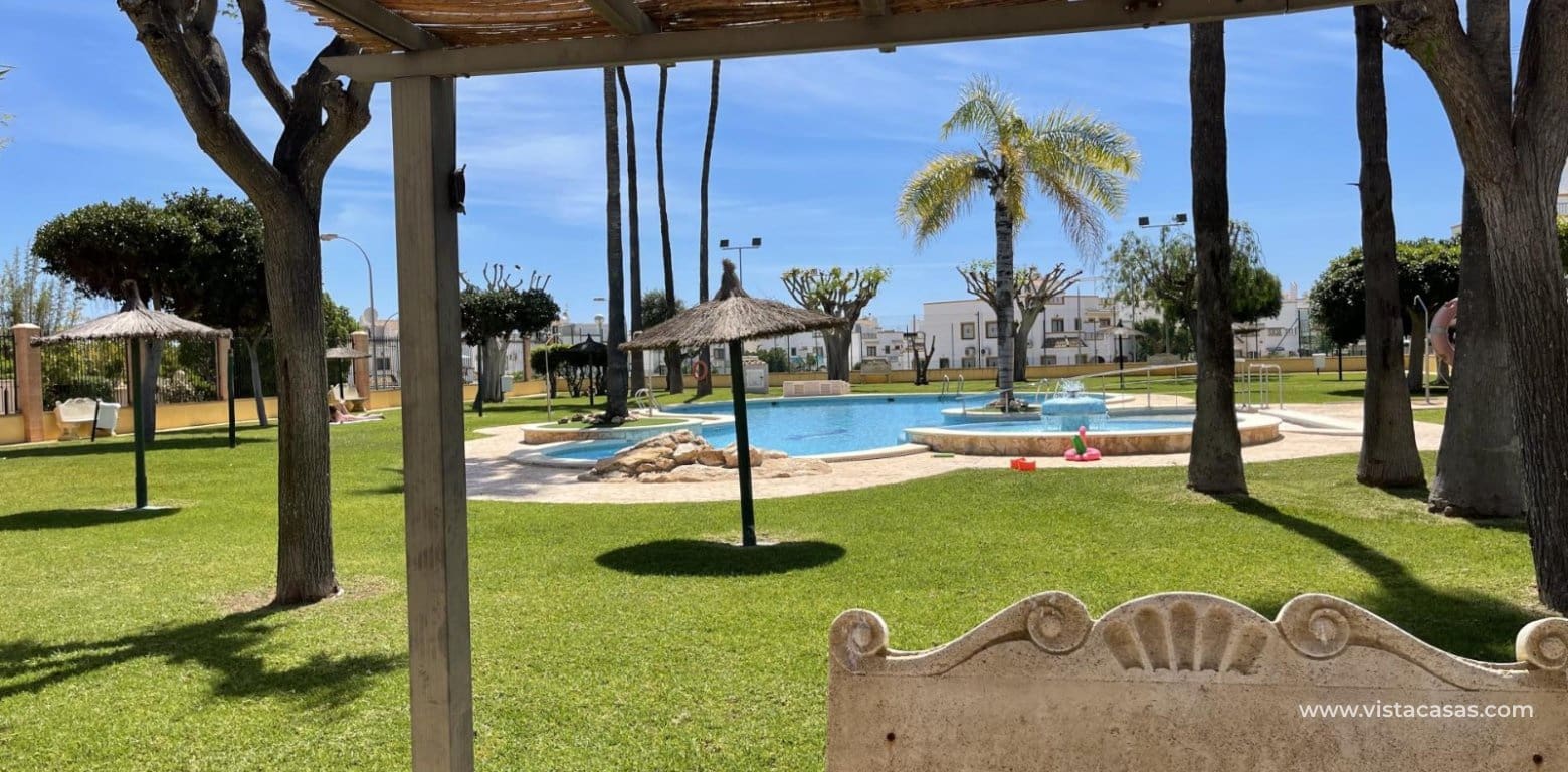 3 bedroom Townhouse for sale in Playa Flamenca with pool - € 239,999 (Ref: 9058340)