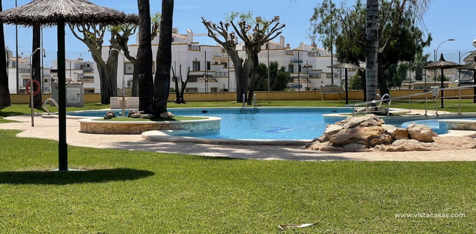3 bedroom Townhouse for sale in Playa Flamenca with pool - € 239,999 (Ref: 9058340)