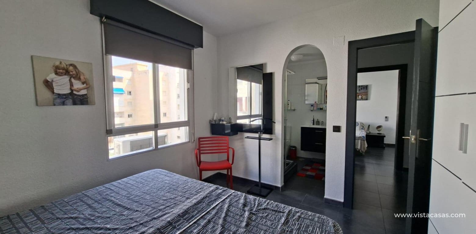 3 slaapkamer Appartement te koop in Torrevieja - € 320.000 (Ref: 9060738)