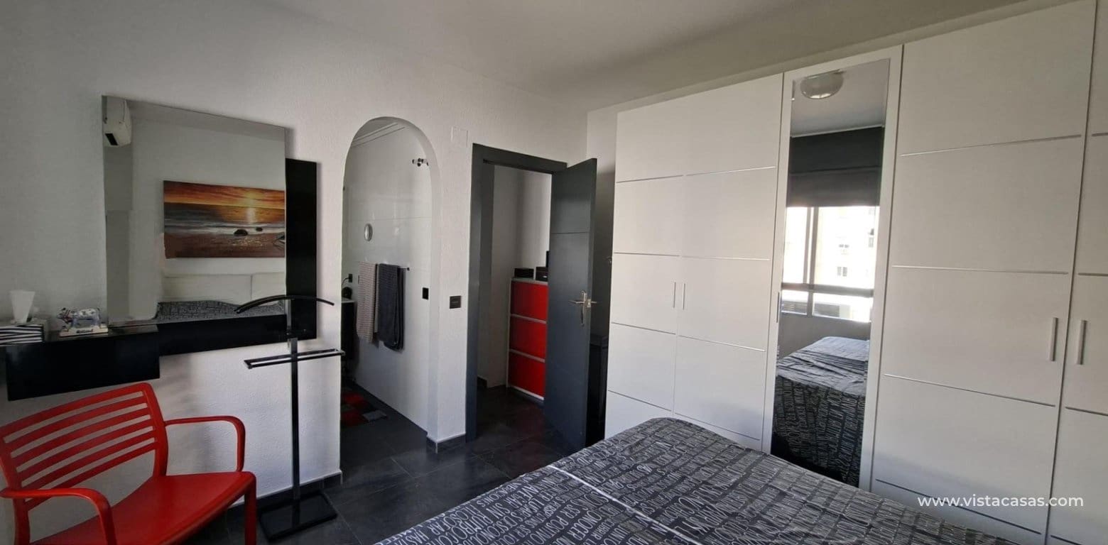 3 slaapkamer Appartement te koop in Torrevieja - € 320.000 (Ref: 9060738)