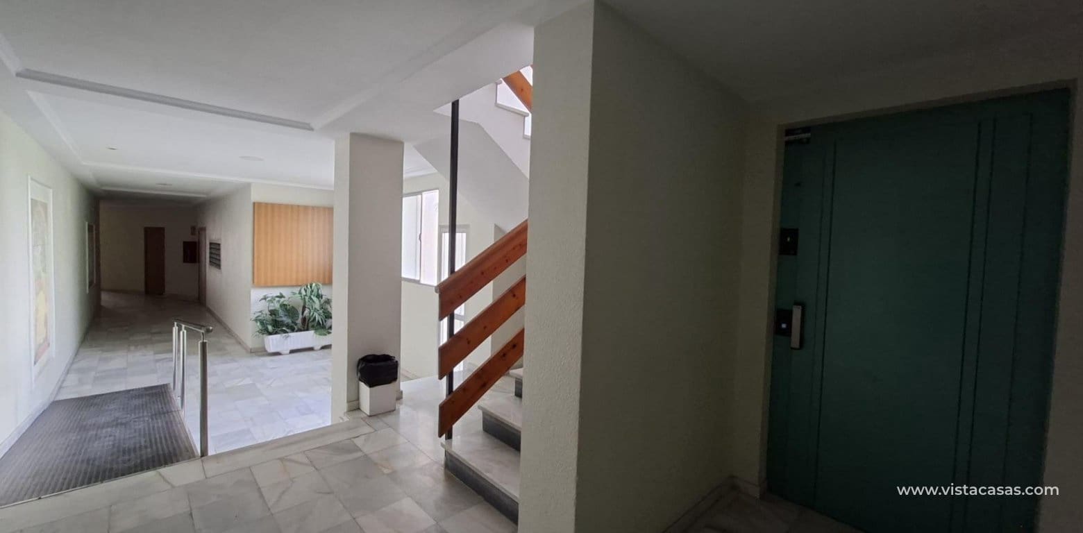 3 slaapkamer Appartement te koop in Torrevieja - € 320.000 (Ref: 9060738)