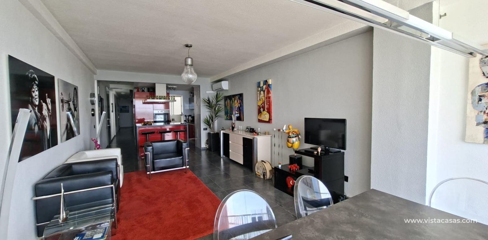 3 slaapkamer Appartement te koop in Torrevieja - € 320.000 (Ref: 9060738)